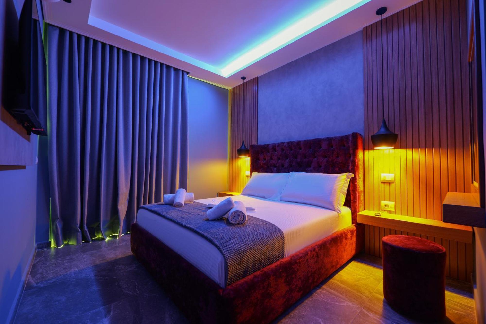 Piramida Hotel 4*