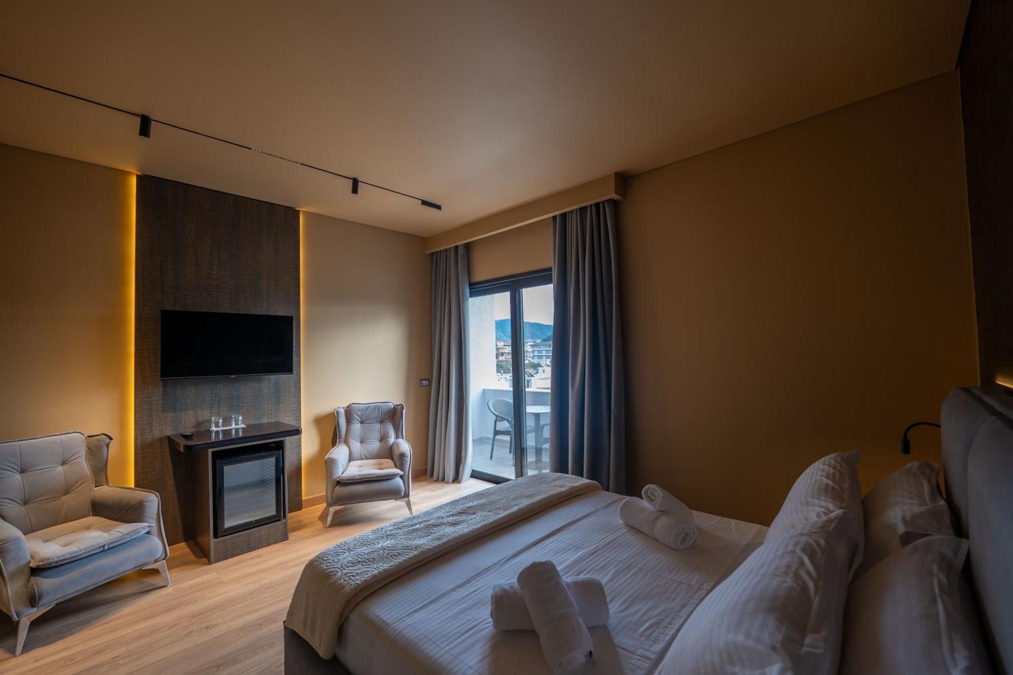 Piramida Hotel