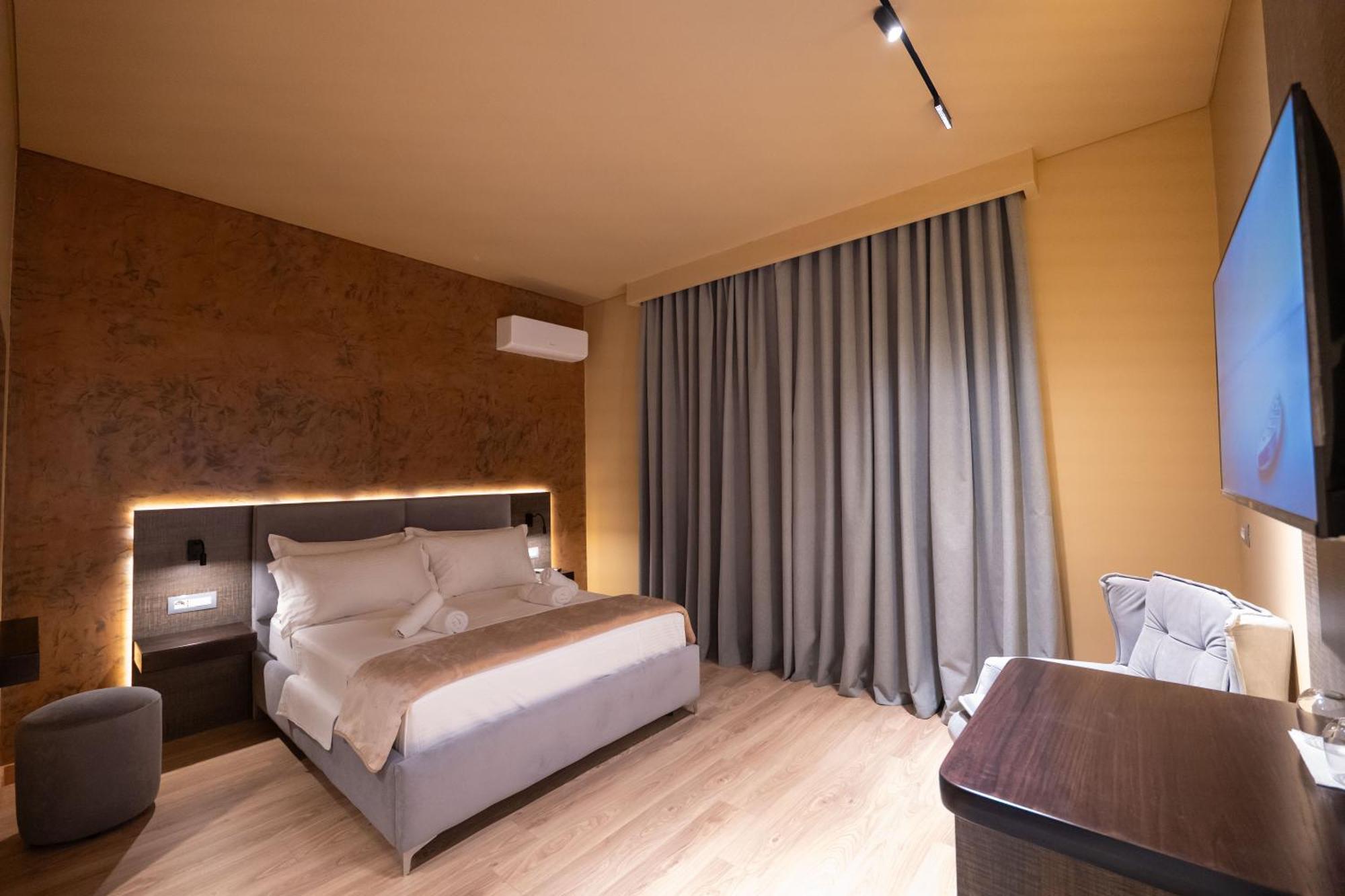 Piramida 4* Ksamil