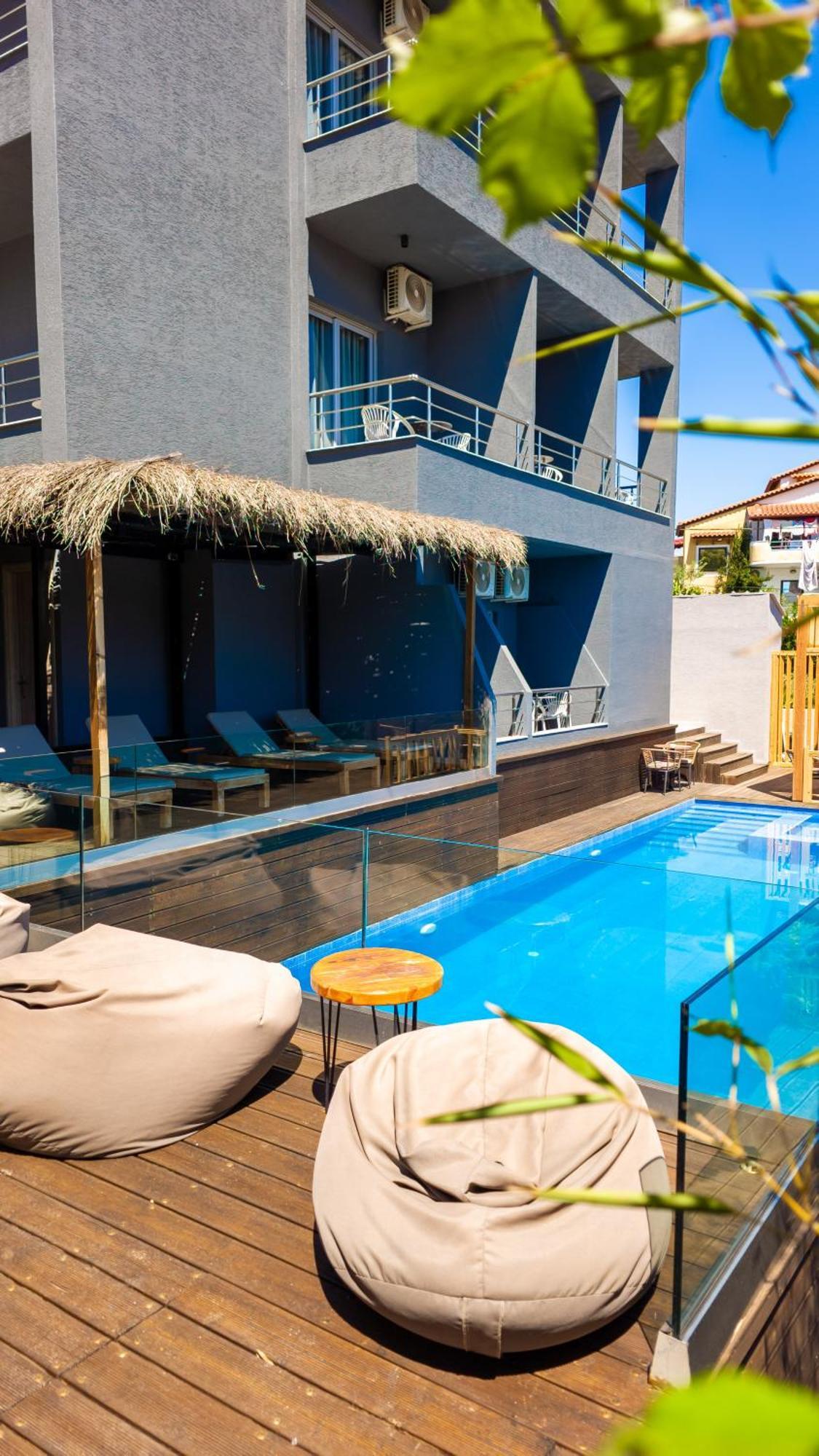 Piramida Hotel